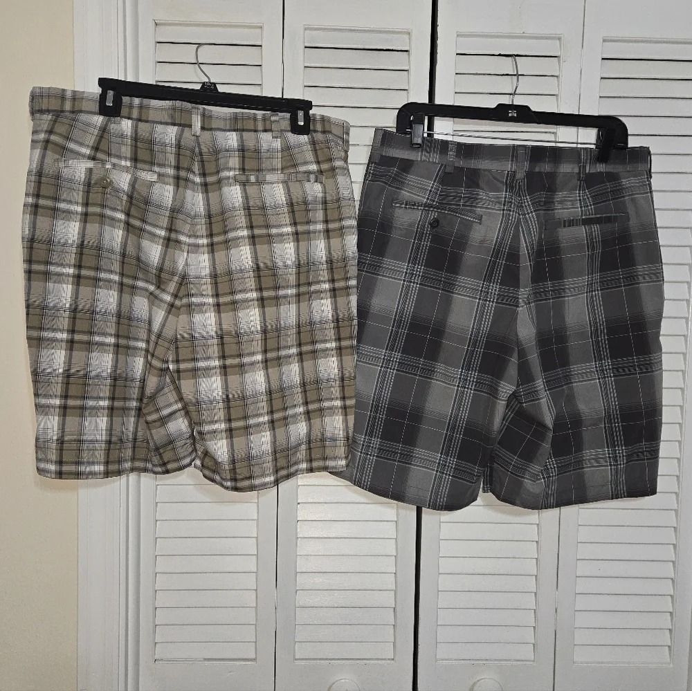 Ben Hogan Performance Men's 34 Plaid Golf Shorts - Gray and Tan